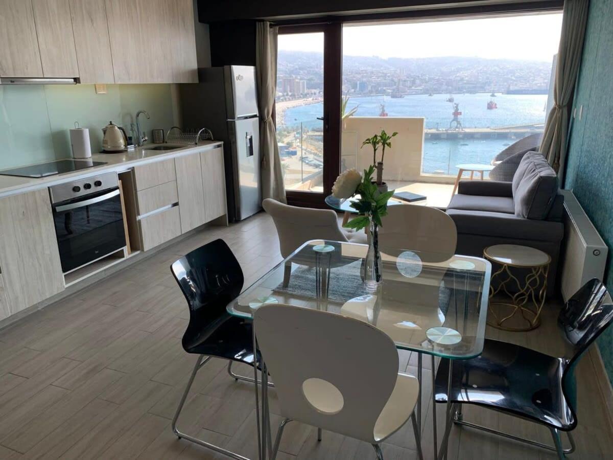 Hom I Lujoso Estudio Con Mejor Vista Del Puerto Parking 0408 Appartamento